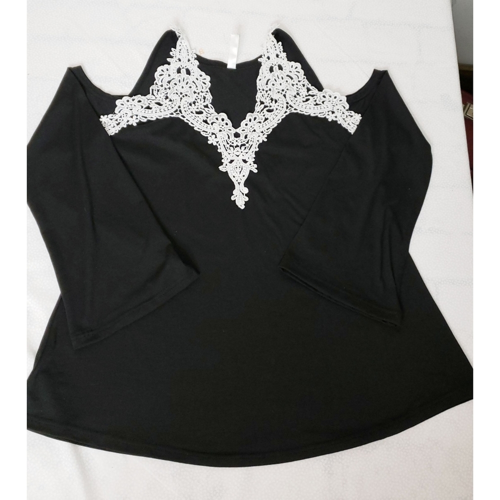 Hua Lan Black Cold Shoulder Top With Lace Sz Xl - Picture 2 of 5